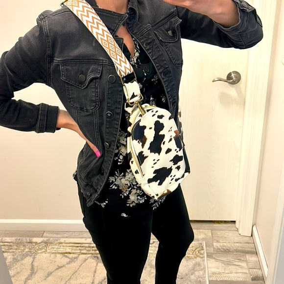 Handbags - COW Vegan Leather Sling Bag